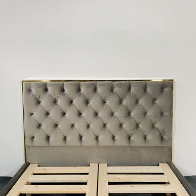 Klasseschen Englesche Stil Bett Duebel Textil Chesterfield Better 180x200cm