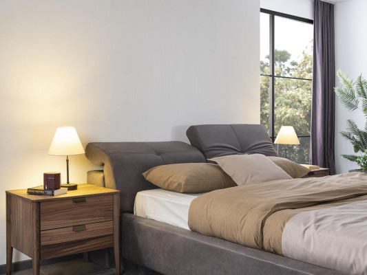 Schlofkummer Set Miwwelen Bett 2x Nuetsdësch Schief Miwwelen Komplett Set 4 Stéck