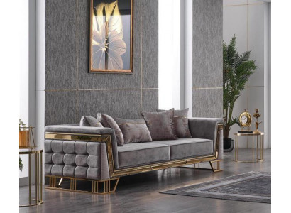 Grousch Sofa mat dräi Plazen am Stil vun engem Luxus Designer Textilsofa.