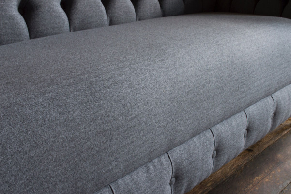 Chesterfield 3-Sëtzer Polster Canapé Lieder Sofa Couches Textil Modern Stil Stoff