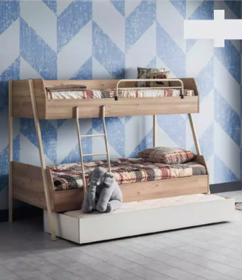 Dräifache Stäcksbett Bett Doppelstécksbett mat dräi Schlofplazen