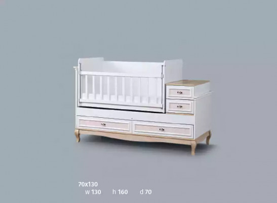 Kannapee Bett Set mat Tirang a wäissem moderne Kannerzëmmer.