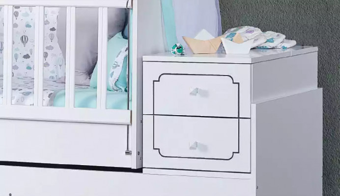 Kandebett Puppelchen Puppelche Klengkand Bett Holzbett Wäiss mat Regaler