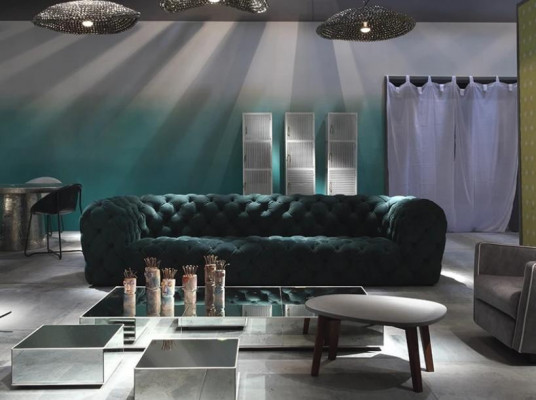 Chesterfield Viersëtzer XXL Luxus Lounge Clubcouch fir Exklusiven