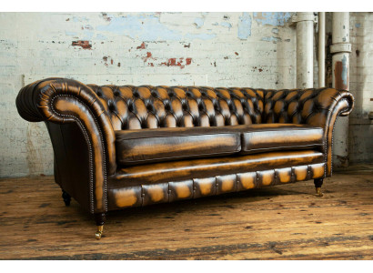 Edler Chesterfield Braunener Dräsitzer Luxus Polster Couchen Designer Sofasen