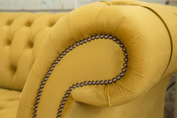 Sofa Sofa Polster Chesterfield Textil Sofas Design Luxus Stoffsofas 4-Sëtzer Giel