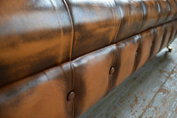 Chesterfield 4 Sëtz Polster Canapé Modern Stil Lieder Stoff Sofa Couchen Lieder