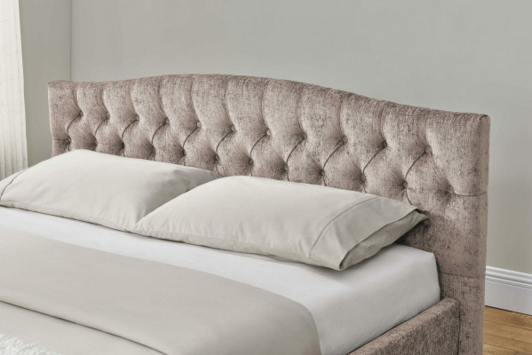 Gepolstertent Designer-Bett Textil-Lieder Polster Better 180x200cm Schlofzëmmer