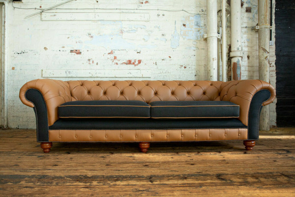 Braune Chesterfield Canapé 4 Sëtzer Sofa Samt Lieder Design