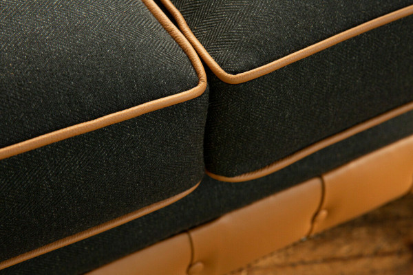 Braune Chesterfield Canapé 4 Sëtzer Sofa Samt Lieder Design