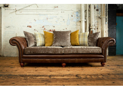 Klassesch Chesterfield Sofa 4 Sëtz Sofen Couchen Lieder Brong Design Polster