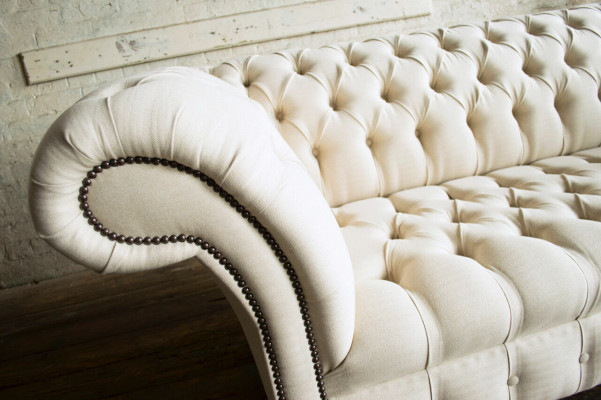 Modern beige Chesterfield 3-Sëtzer Sofa Wunnzëmmer Canapé
