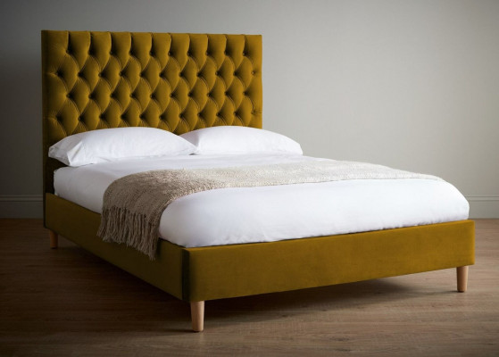 Senfes Chesterfield Duebelbett Héicht Kappdeel Designerbett