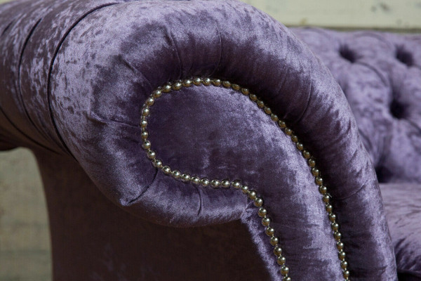 Lila Chesterfield Dräisëtzer Chesterfield Luxus 3-Sëtzer Sofa