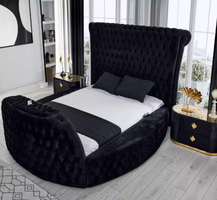 Modern Chesterfield-Bett an enger luxuriéiser schwaarzer Faarf