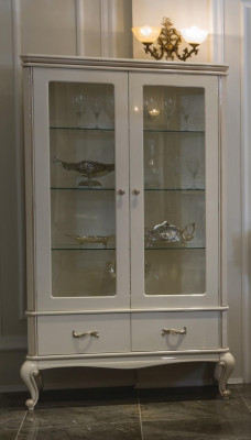 Klassesch Vitrine Säitendësch Vitrine Glas Schief Italien Miwwelen Holz