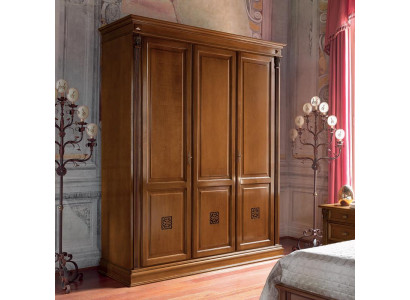 Kleederaschaf Schlofzëmmer Massivholz Schaf Antik Stil Barock Rokoko Schief Nei