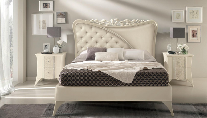 Schlofkummer Bett Nuetsdësch Konsole Kleederschaf Modern Holz Luxus Set 6 Deeler.