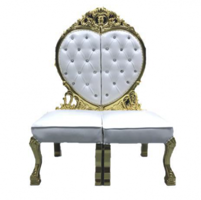 Chesterfield Troun Still Kinnekleche Polster Samt Léif Häerz Antik Stil Still