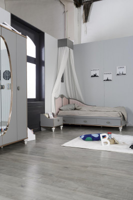 Bett Nuetsdësch Schlofkummer Set Designer Luxus Better Komplett 2 Deeler.