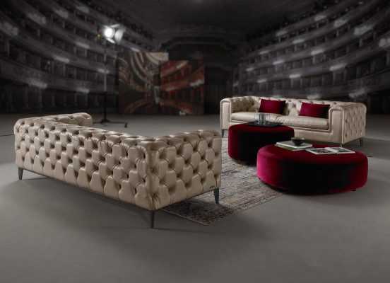 Luxuriéis 3+3 Sëtz Sofa Garnitur a beige vun Chesterfield