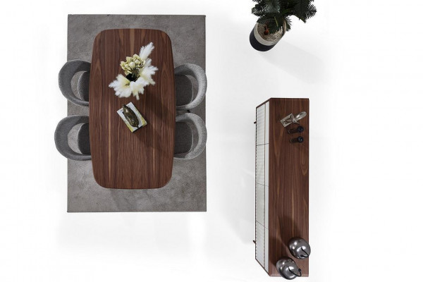 Stilvoll Iesszëmmer Miwwel Brongen Iessdësch 4x Gepolstert Stiiller Kommode Set