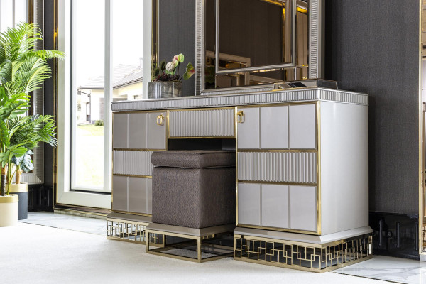 Hocker Gro Elegantes Holz Miwwel Modernen Design Luxus Schéin Schlofzëmmer