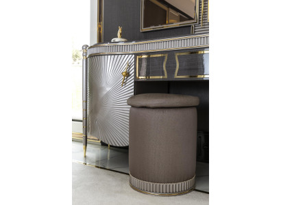 Hocker Braun Ronn Elegantes Holz Miwwel Modernen Design Schéint Schlofkummer
