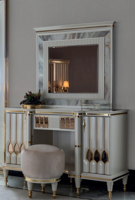 Ronnen Hocker Beige Ron Polster Bänk Fousshocker Schlofkummer Sëtzocker