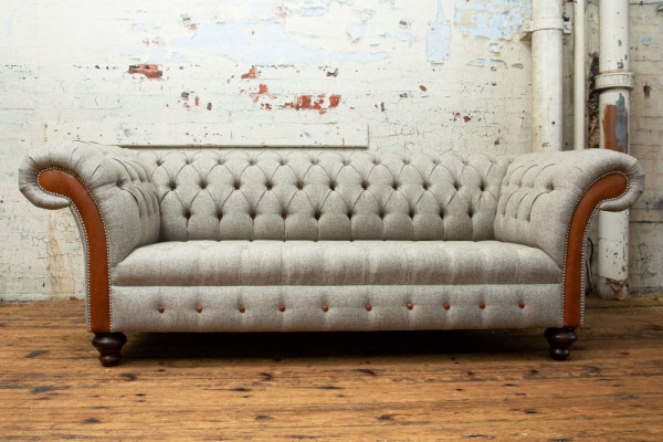 Chesterfield 3-Sëtzer Klassesch Luxus Barock Rokoko Couch Sofa Textil Couch