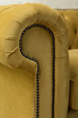 Chesterfield Canapé 2 Sëtz Polster Couche Canapé Dräisëtzer Giel Canapéë Samt Nei