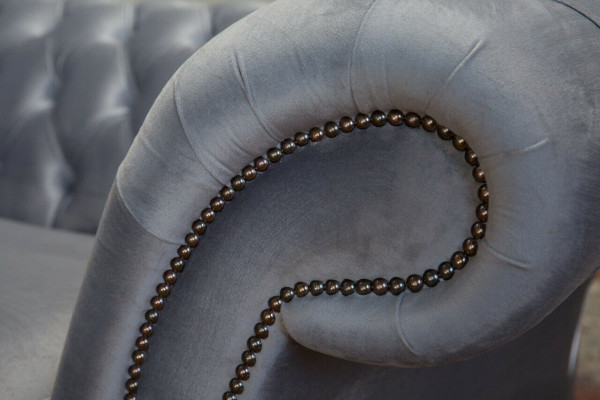 Chesterfield Sofa Couche Polster Garnitur 1,5 Sëtzer Sofas Klassesch Eenzël Sëtzer