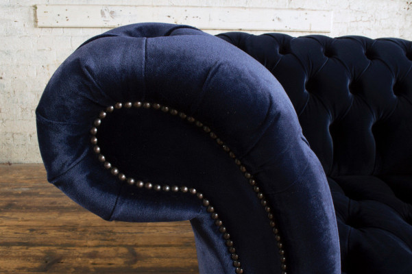 Chesterfield Sofa Couch Polster Garnitur 1,5 Sëtzer Sofas Klassesch Einsëtzer