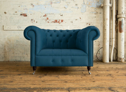 Sesselen, Clubsesselen, Loungesselen, Cocktailsesselen, Sofas, Couchen, Fernsem, Stoff, Textil.