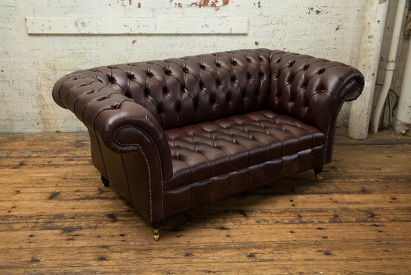 Klassesch Polstermöbel Chesterfield Braun Couch Textilleder Stoff Sofa Sëtzer