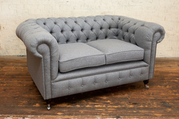 Chesterfield Sofa Couch klassesch Miwwelen Canapéë Sëtz Polster Canapéën Wunnzëmmer