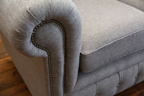 Chesterfield Sofa Couch klassesch Miwwelen Canapéë Sëtz Polster Canapéën Wunnzëmmer