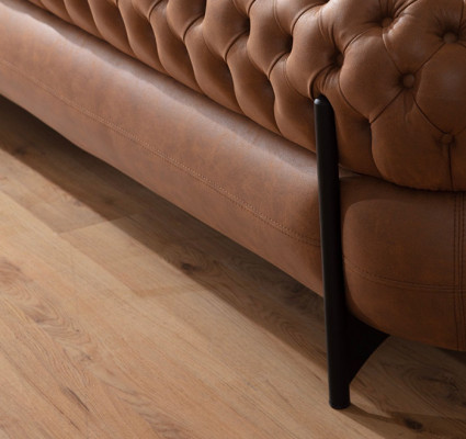 Brongen Chesterfield Dräi-Sëtz Wunnzëmmer Polstersofa Modern Miwwelen