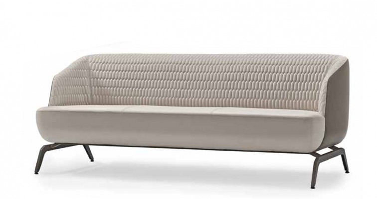 Schwaarz-Wäiss Couchgarnitur Luxus 2x Dräisëtzer Ledersëtz 3-Deeler.