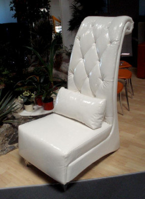 Design-Sëtz Still Club VIP Troun Lounge Sofa Canapé mat Kristaller Këssen Neit