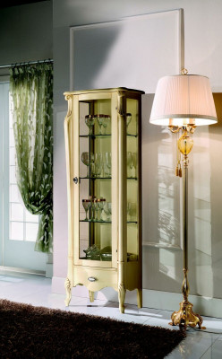 Klassesch Miwwelen Italienesch Miwwelen Holz Beige Vitrin Schick Vitrineschaf Neien