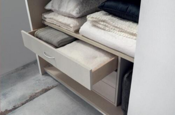 Kleederaschaf Holzschaf Luxus Schiebetüren Design Holz Modern Miwwelen Echt Holz