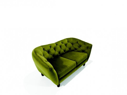 Dreiplaz-Sofa mat luxuriéiser Chesterfield-Récklehne an engem eleganten gréngoen.