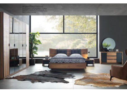 Schlofkummer Bett 2x Nuetsdësch Kleederschaf Kommode Spigel Set 6 Stéck