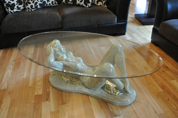 Erotëschen Dësch aus Glas Skulptur Figur Couchtisch Dësch Sofa Bestell Dëscher Statue