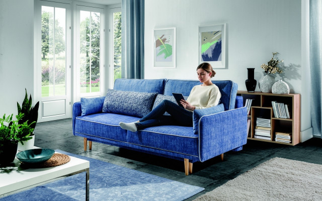 Mega komfortabelt moderne 3-Sëtz-Schlofsofa am klassesche Stil aus Europa