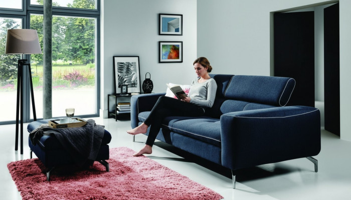 Chesterfield 3-Sëtzer Designer Sofa Couch Polstersofaen Couchen Textil Stoff Nei