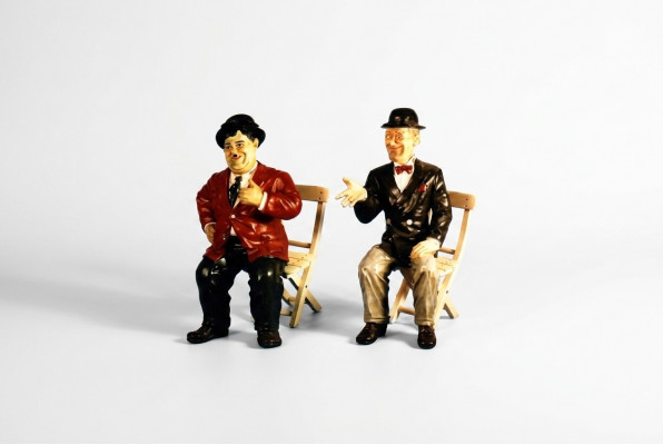 Design Flip Klapp Figur Statue Skulptur Figuren Skulpturen Dekoratioun 5302 Nei