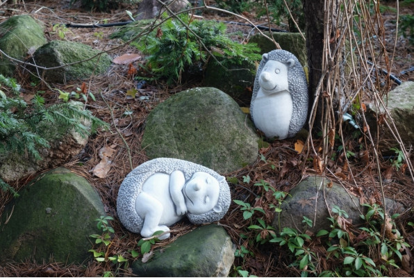 Gartendekoratioun Igel Terrass Steen Karikatur Figuren Figur Deko Statuette
