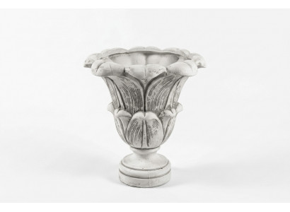 Blummekuerf Blummen Vase Gefäss Gaart Figuren Terrass Dekoratioun Statuette